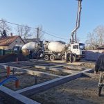 Mikor elég a mixerbeton csúszdája, és mikor elengedhetetlen a szivattyúzás?